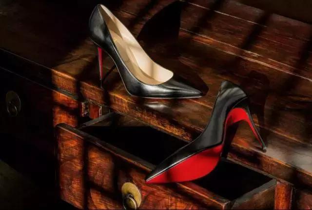 看到这个颜色我就想花钱