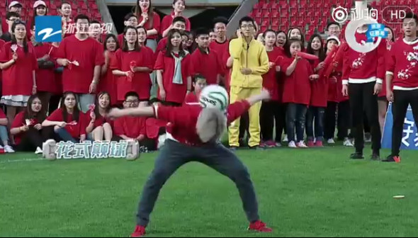 鹿晗足球小将,鹿晗谈其与足球的故事