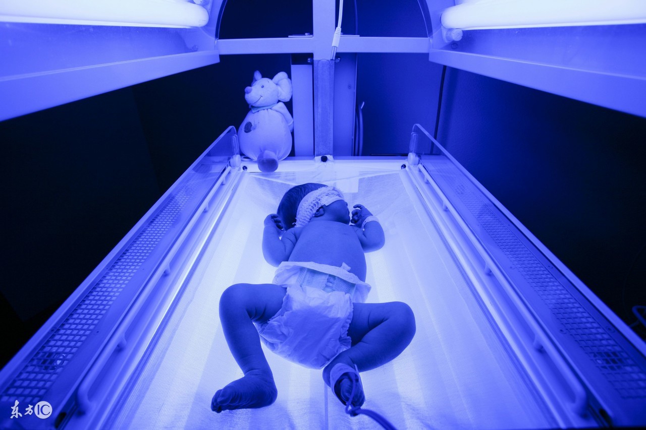 宝宝出生有黄疸是孕妇乱吃东西吗,宝宝出生7天有黄疸妈妈吃什么