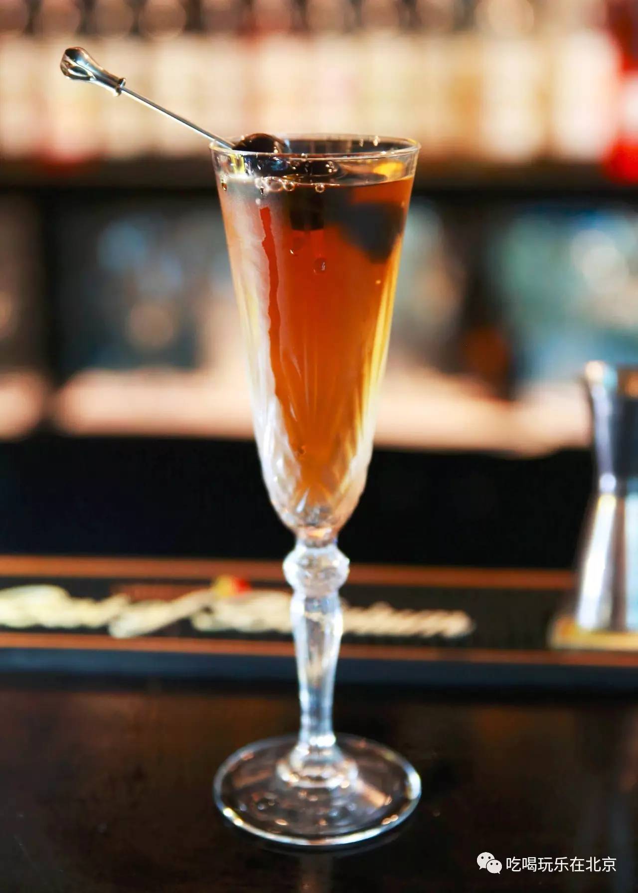 三里屯的这家店，让我甘心被“无人头”戏弄