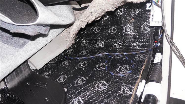 福州道声途乐专业汽车音响,福州途乐y60