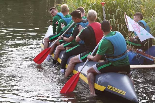 海外拉练日记(二):自制皮划艇大赛high翻全队附海量图集