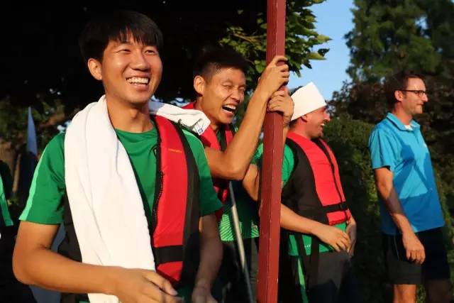 自制皮划艇比赛,海外旅行日记2