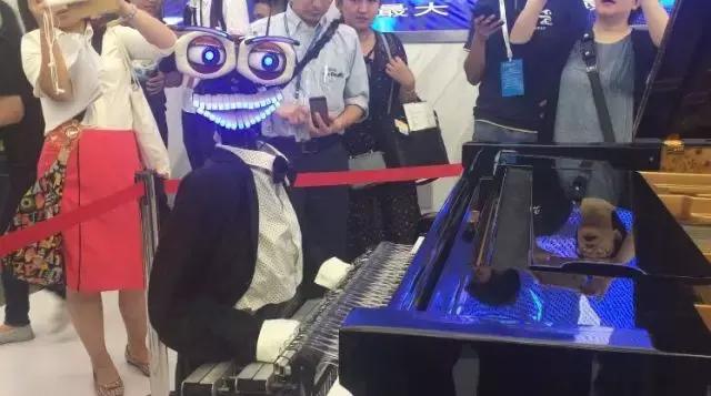 会钓鱼的机器人,能钓鱼的机器人