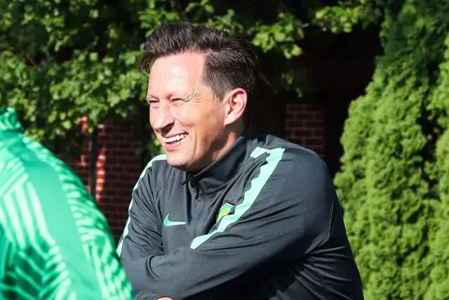 海外拉练日记(二):自制皮划艇大赛high翻全队附海量图集