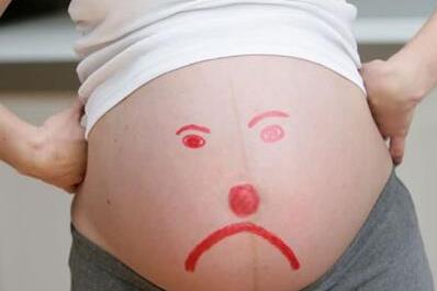 孕妈检查胎位不正,孕中期怎么纠正胎位