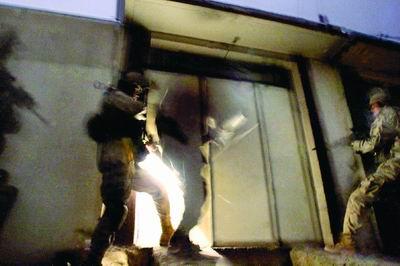 “斗牛士”行动：打开的“地狱之门”是什么感觉？美国大兵最清楚