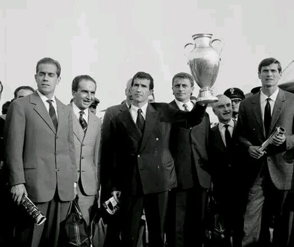 意甲历史四大豪门,意大利足坛百年豪门国际米兰