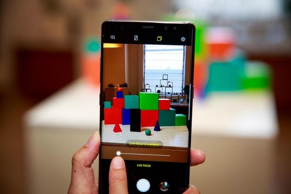 三星note8好还是s8好,三星note8选哪个颜色好呢