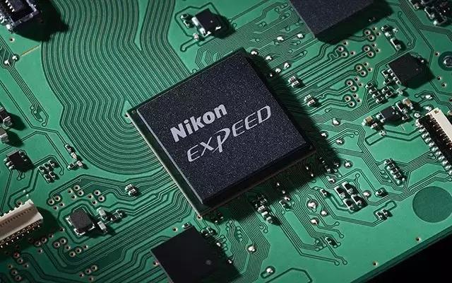 尼康顶级变焦长焦镜头,尼康4800万像素单反