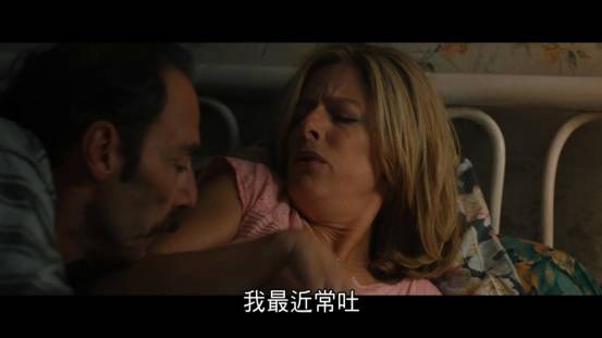 鉴影|49岁的主人公怀孕了，女儿吓懵，老公问：爸爸是谁！