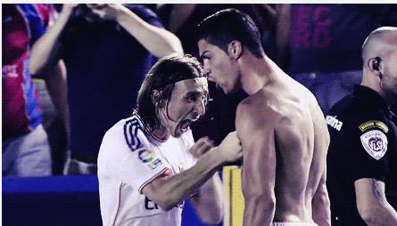 谁能想到，足球场上的魔王们私下里竟然会这么萌