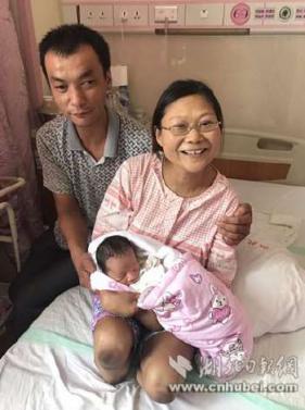 生孩子顺产有哪些尴尬事,顺产生的孩子可以生四胎吗