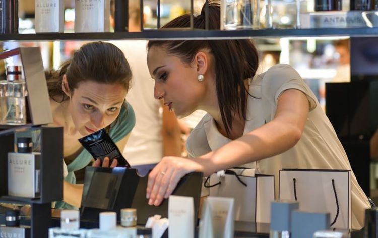 美丽的巴黎完整版,美丽的巴黎之旅视频