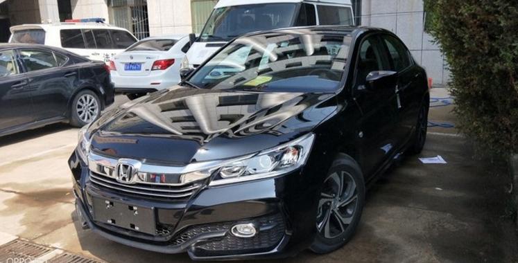 16万块钱的本田雅阁,16万本田雅阁