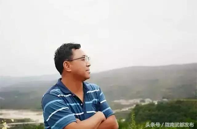 坐下来好好聊聊,坐下来好好聊一聊图片