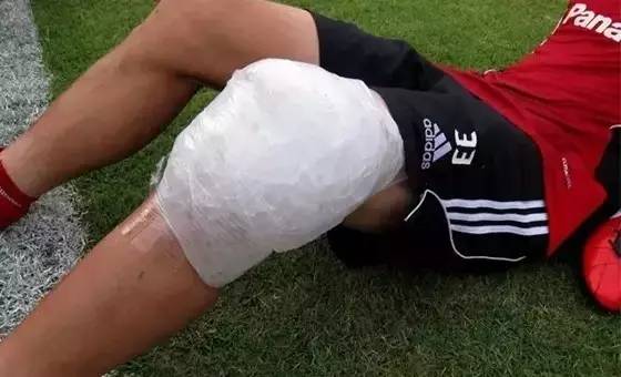 足球史上球员猝死案例,足球防止猝死