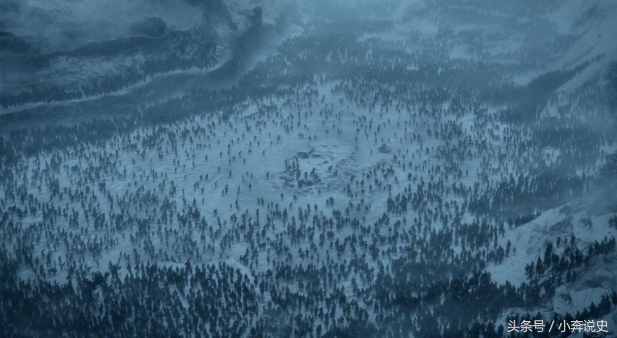 权力的游戏小指头为何叛变,小指头死了