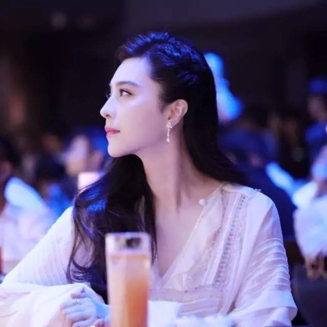 侧颜美需要哪些标准,怎样看侧颜美不美