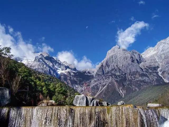 玉龙雪山下奢华民宿,丽江悦榕庄三卧