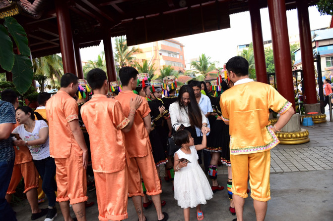 去西双版纳旅游吃住行攻略,去西双版纳旅行自由行攻略