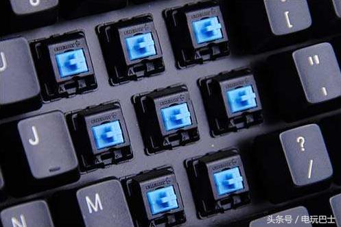 机械键盘与薄膜键盘对比,薄膜键盘和机械键盘的手感谁更好