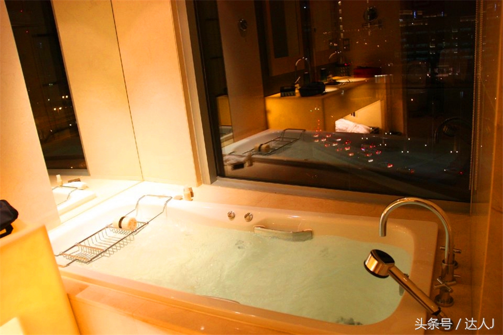 阿联酋滑雪场项目,阿联酋室内滑雪场