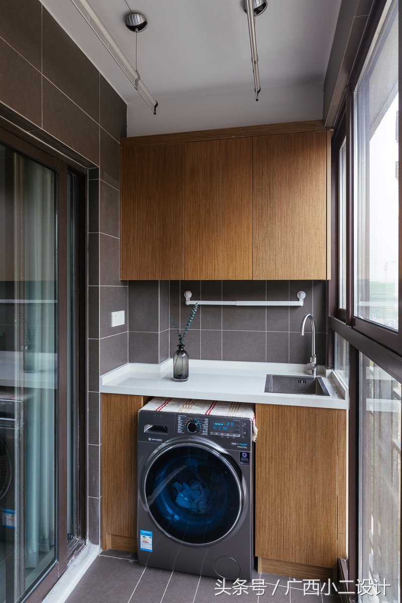 现代简约风格装修效果图欣赏,现代简单装修时尚好看的效果图片