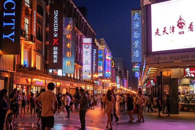 国足为什么一定要赢泰国,国足主场对新加坡有猫腻吗