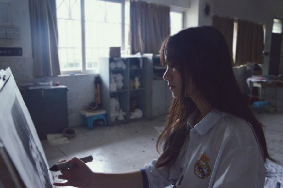 为梅西送球小哥是栾玉帅,哈梅斯罗德里格斯帅气头像