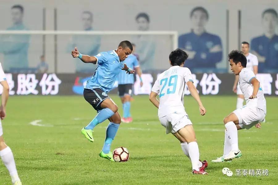 媒体热议国足出线,国足出线惹争议