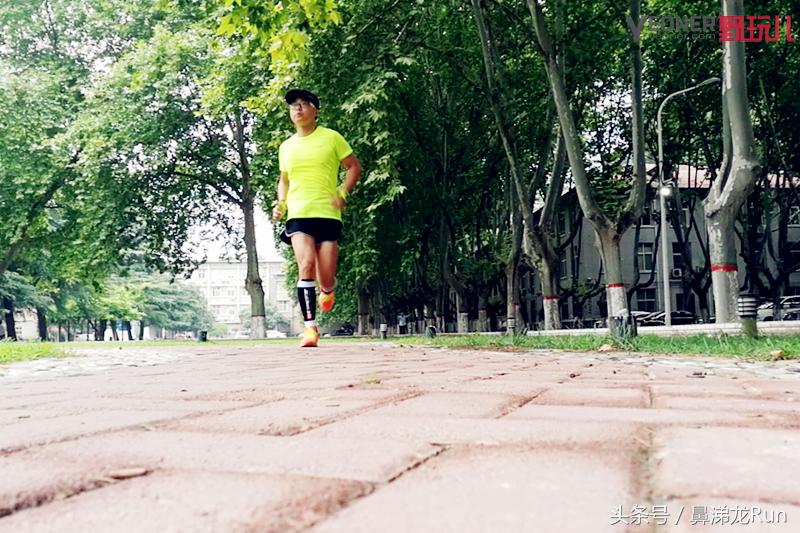 梯度压缩，稳定前行│CompressportR2V2压缩腿套体验测评