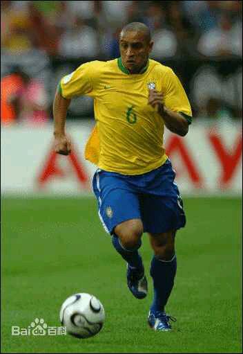 足球明星四号球员有谁,四大足球明星