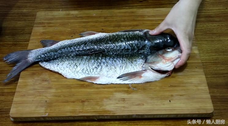 烤鱼烤箱版家常做法不辣孩子吃,用烤箱烤鱼怎样才能把鱼烤得好吃