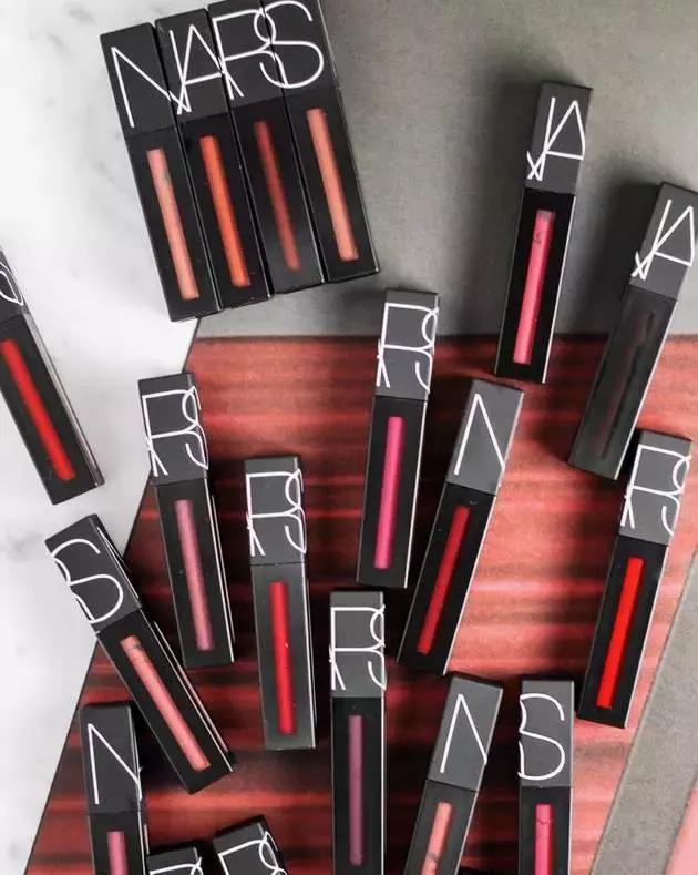 平价圣诞限定礼盒彩妆,圣诞限定彩妆合集