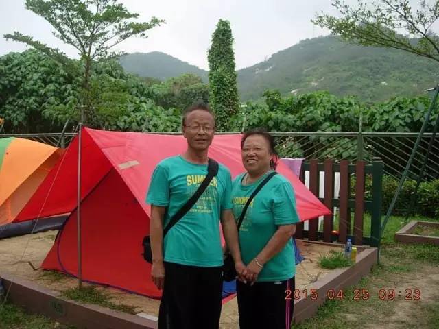 带着老伴穷游,开房车带老伴穷游