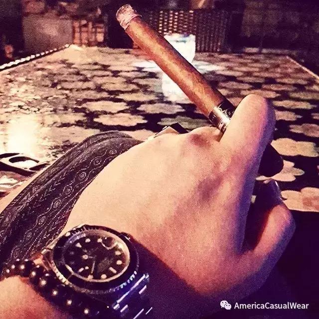 高颜值复古军事风腕表,英伦风轻奢腕表