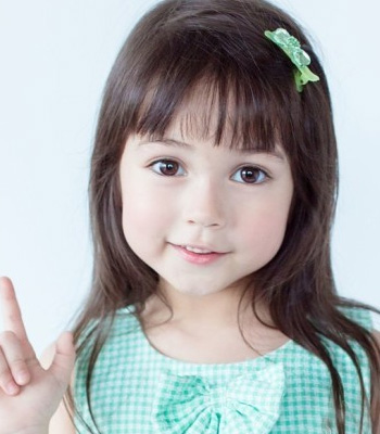 一年级小朋友喜欢老师的原因,一年级小朋友与老师关系融洽