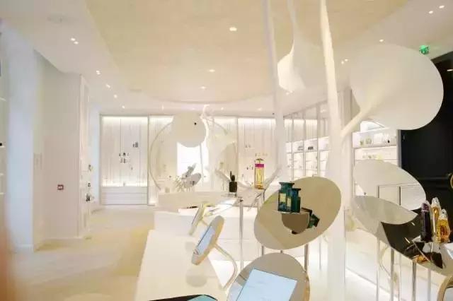 闻香识女人？那闻了prada和miumiu之后呢？