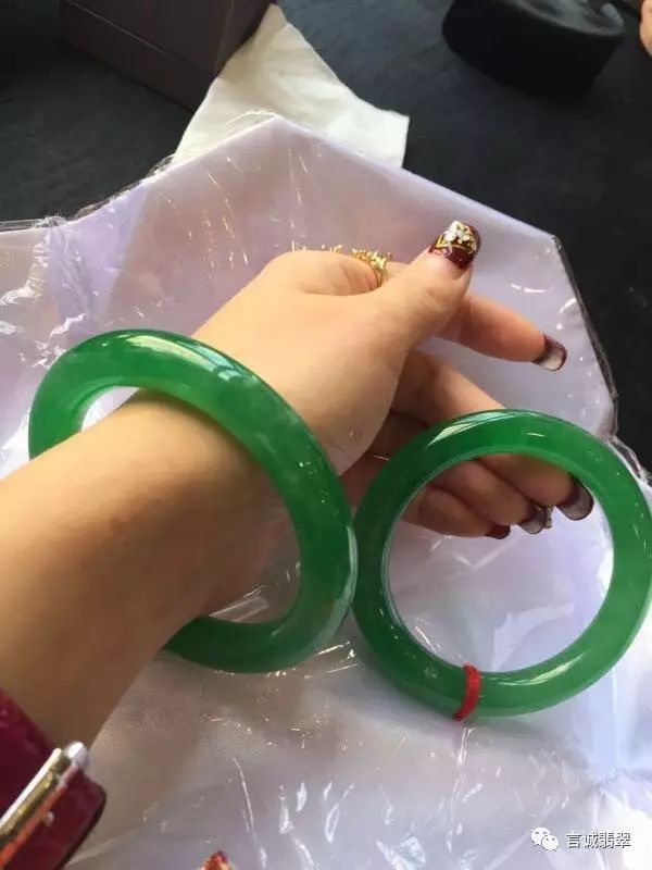 价值千万的翡翠图片,千万级翡翠图