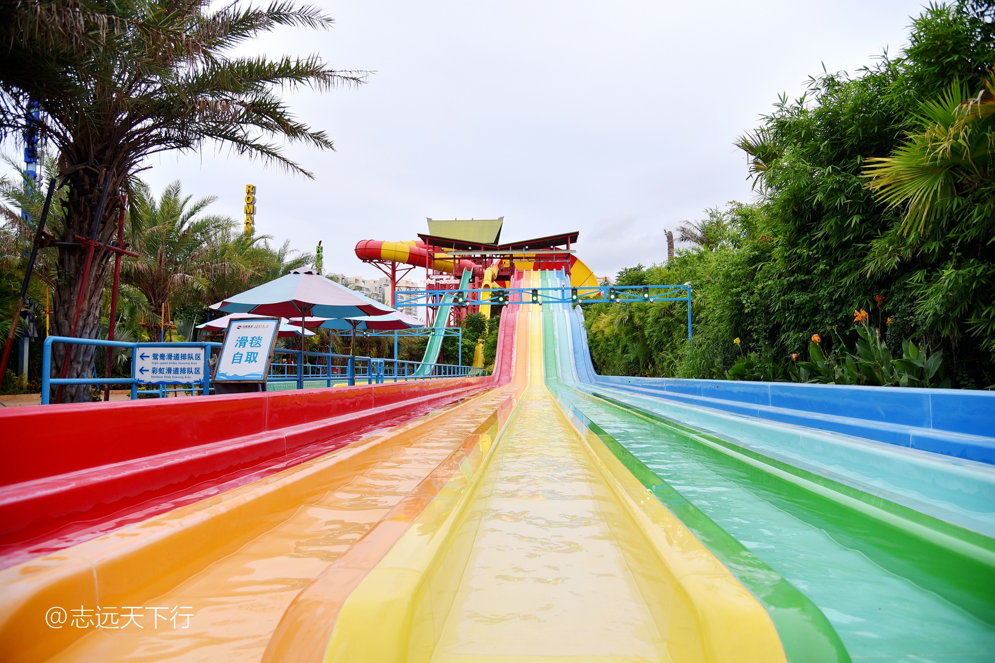 最美的女童海南,最美的小女生去游乐场玩