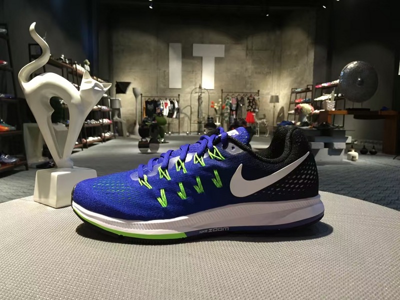 nike登月跑鞋穿搭,nikelegendreact3