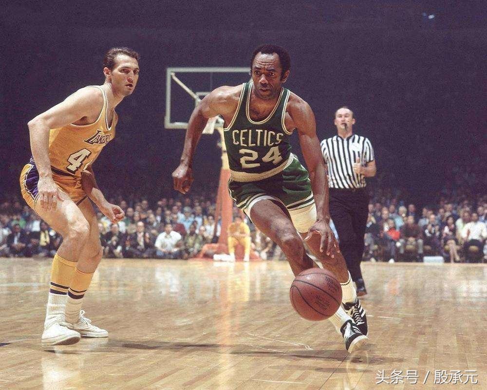 勇士6场比赛倒下三位球星,勇士队六大失误