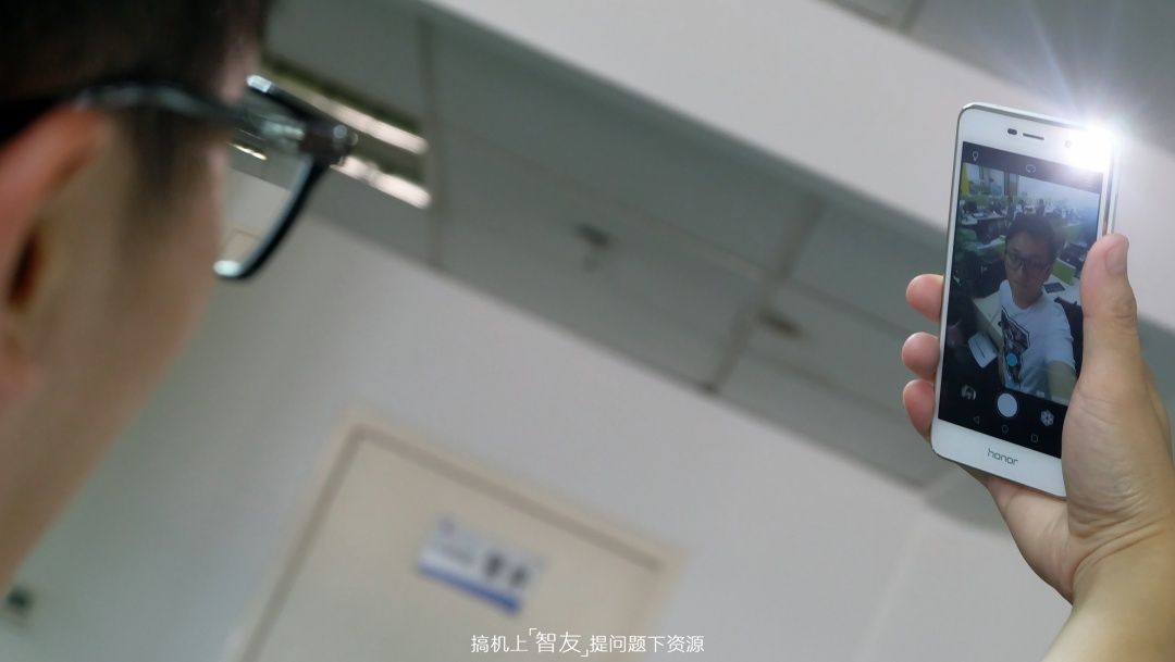 600元续航好不卡顿手机,荣耀畅玩6x体验