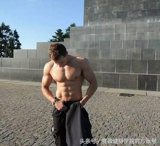 吸收不好增肌选择什么粉,初学者增肌吃什么蛋白粉