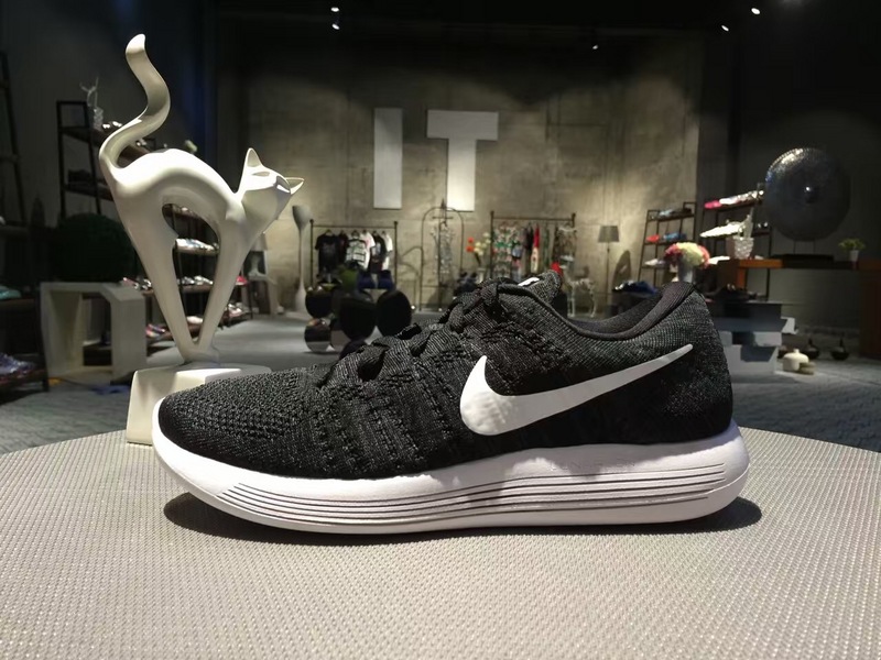 nike登月跑鞋穿搭,nikelegendreact3