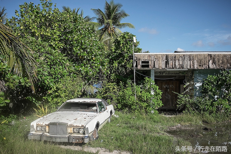 这个国家从全球首富到“首负”只用了30年，到处是废弃的豪车