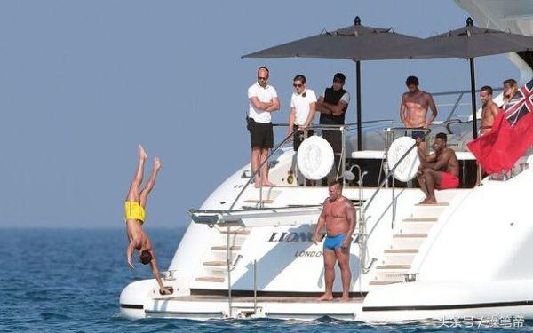 足球球星被恶搞,足球球员恶搞视频