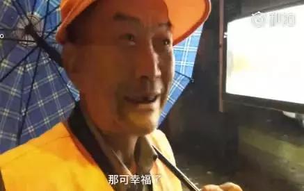 女白领醉酒后回家,28岁女孩深夜醉酒