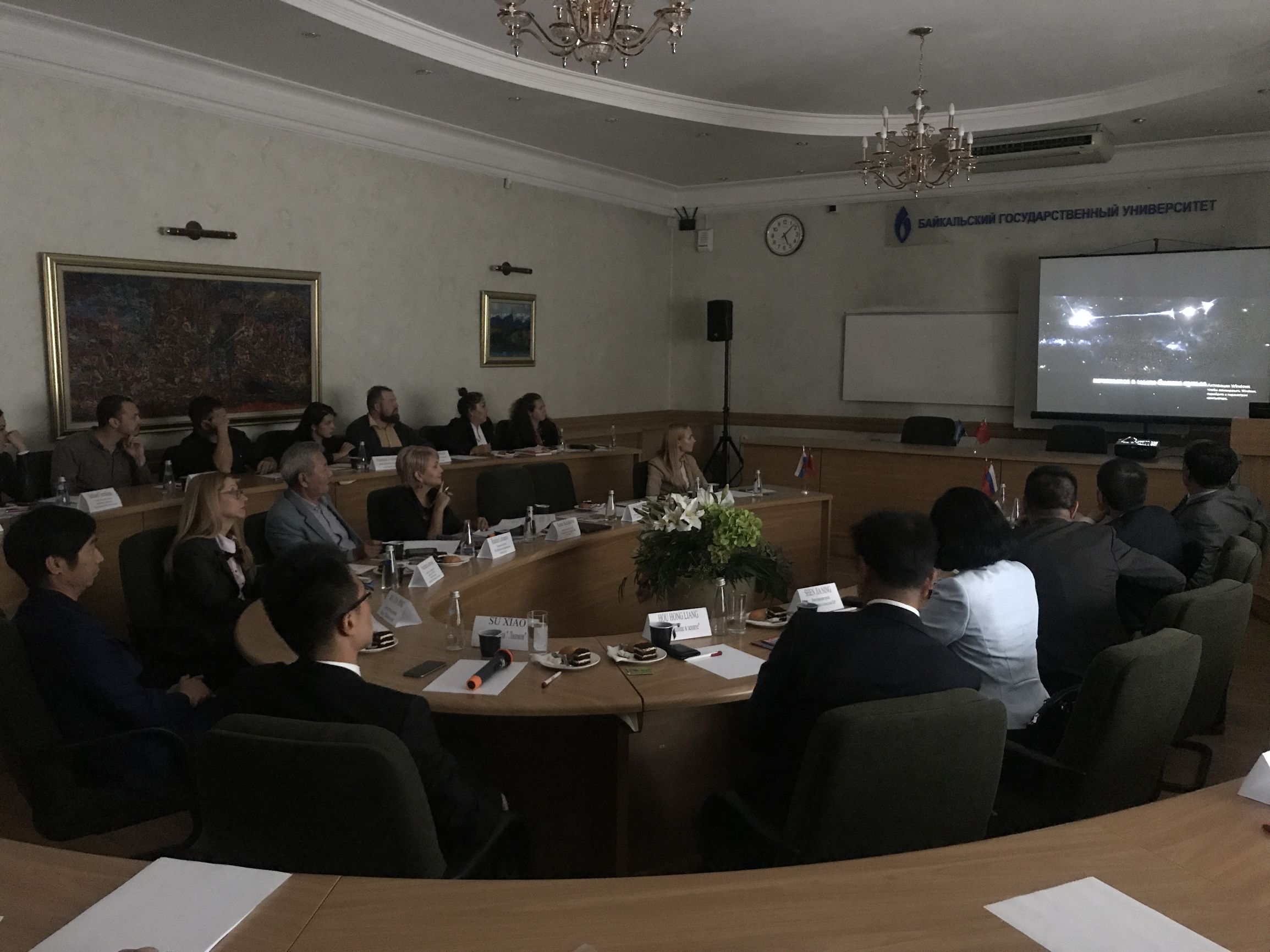 《择天记》被高调出国展映，凭什么跟“一带一路”出国的就是它？